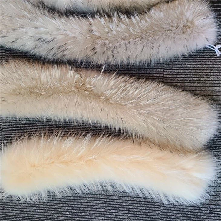 Gyári nagykereskedés Kiváló minőségű valódi mosómedve szőrme gallér Mosómedve szőrme elsődleges szín a pehelykabát külső gallérjához